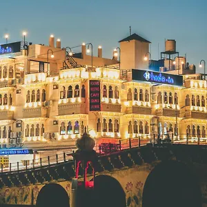 Hotel Hide-in - A Lake View Boutique Udaipur