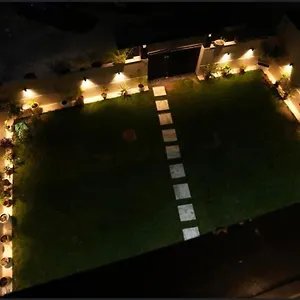 Guest house Cyber Vista Gurgaon