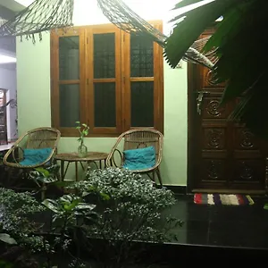 Inn Mummy Bamboo House Varkala